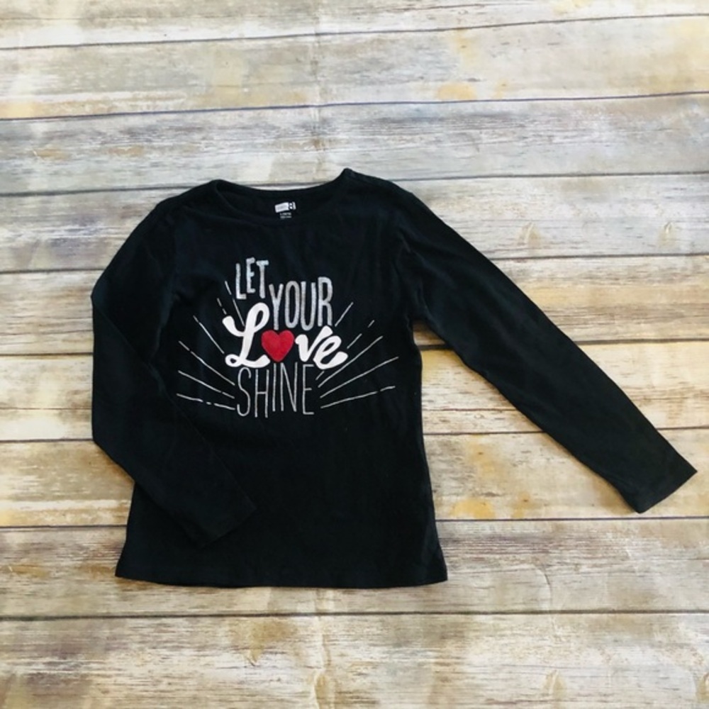 Girls adorable long sleeve t! Size 10/12